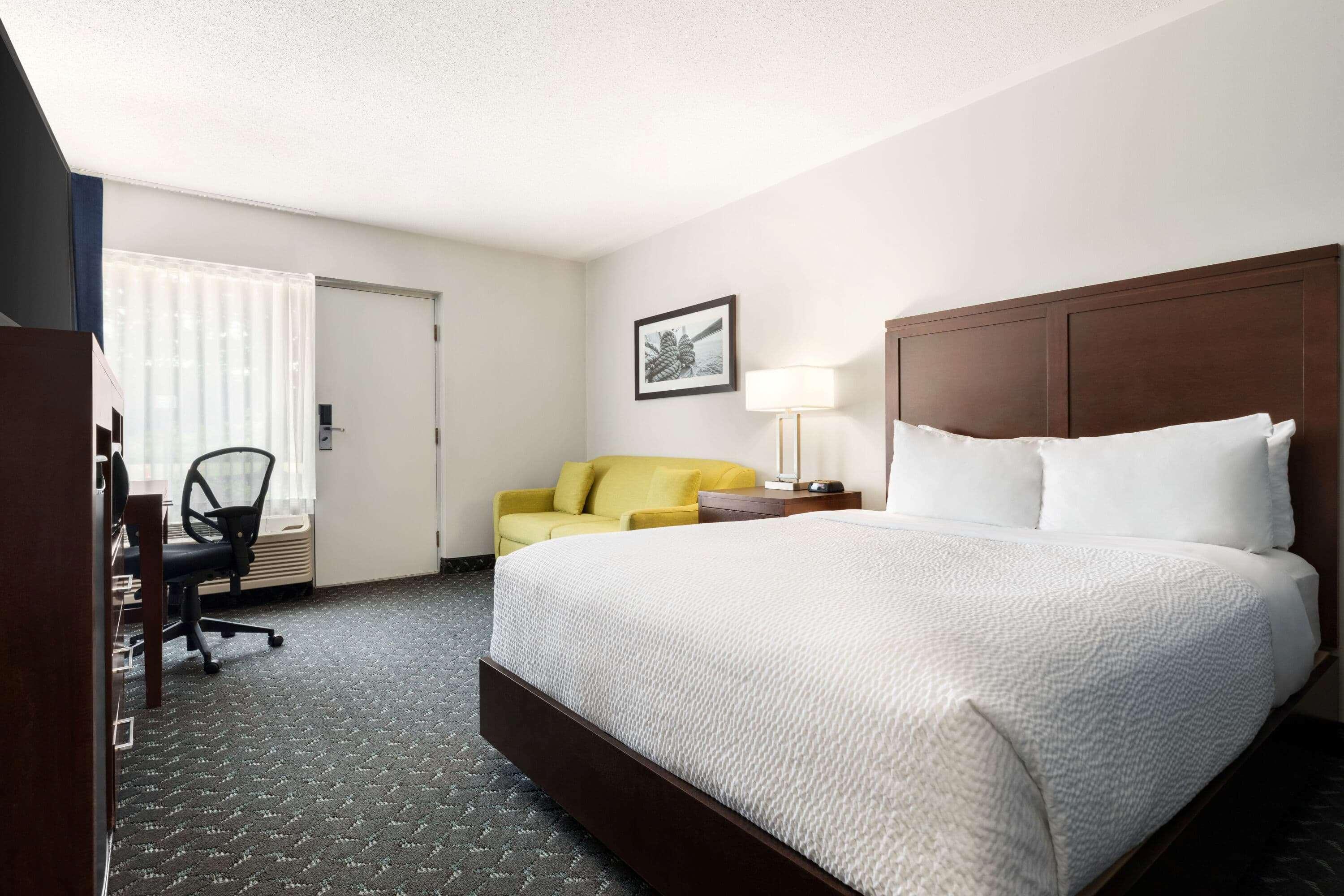 Days Inn By Wyndham Sarnia Harbourfront エクステリア 写真