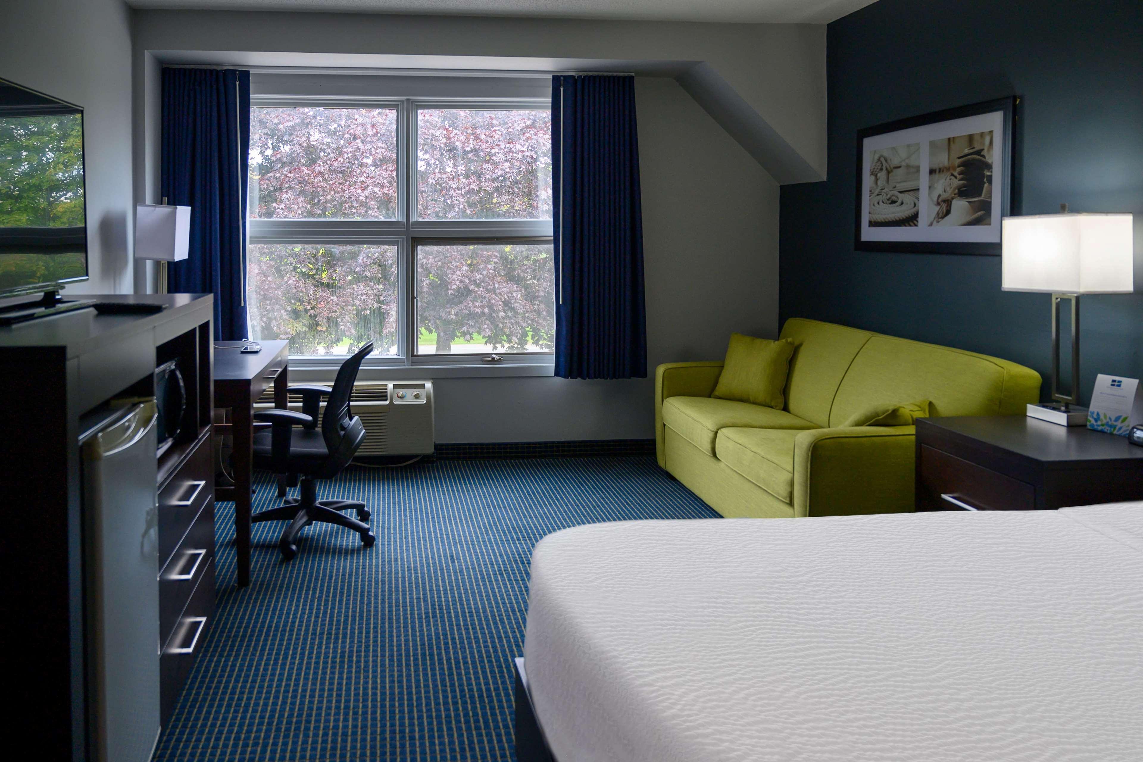 Days Inn By Wyndham Sarnia Harbourfront エクステリア 写真