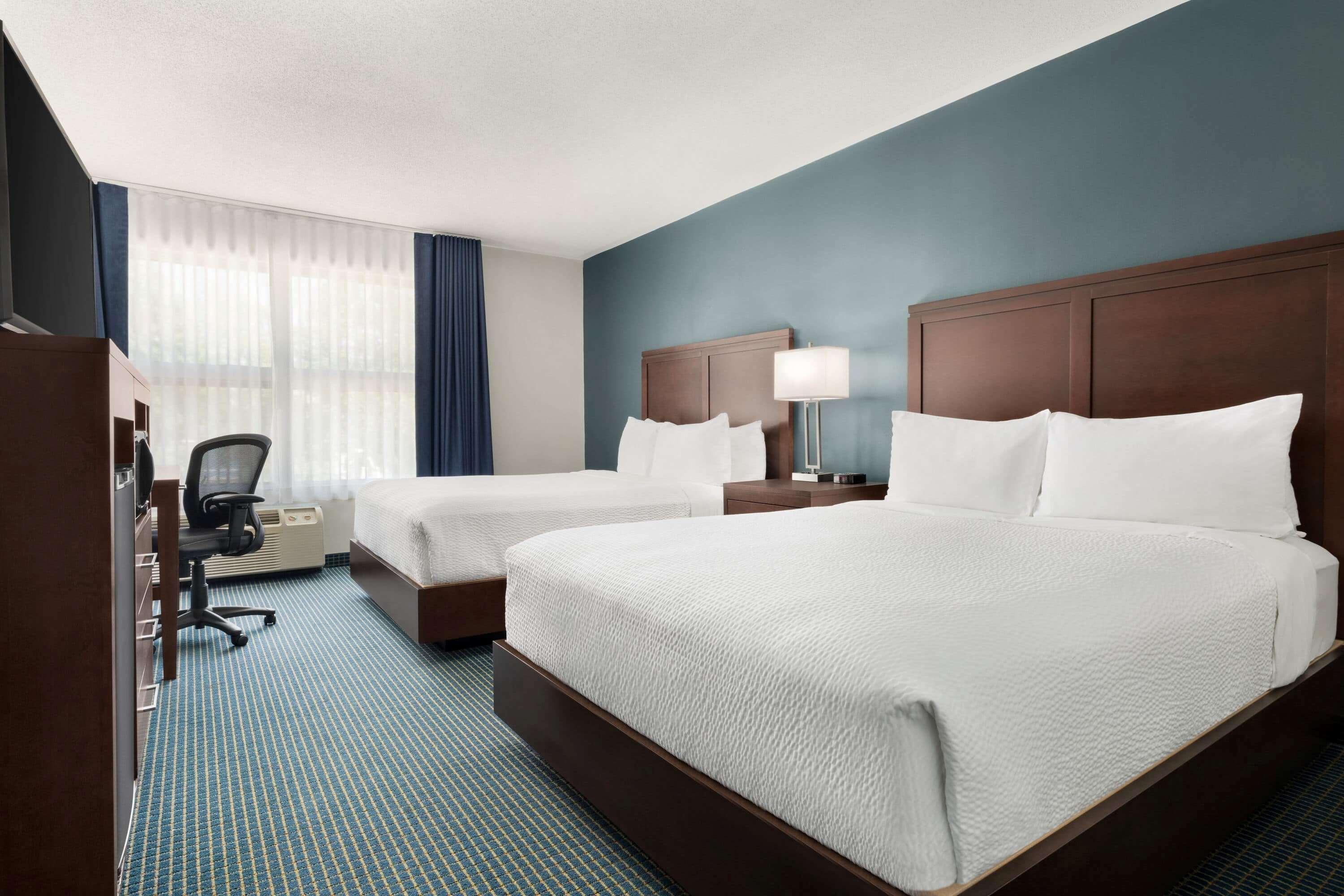 Days Inn By Wyndham Sarnia Harbourfront エクステリア 写真